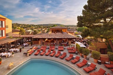 La piscine de l'hôtel